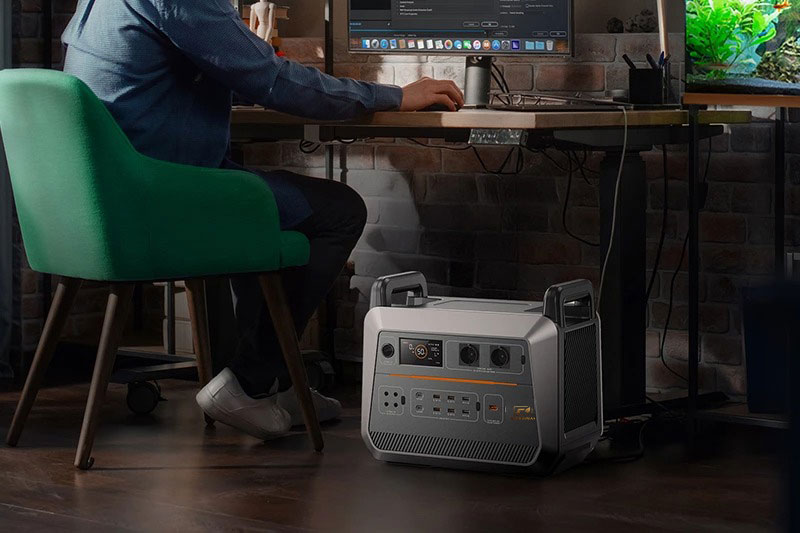2000W-1536Wh-2073Wh-Portable-Power-Station-EM2000-8.jpg